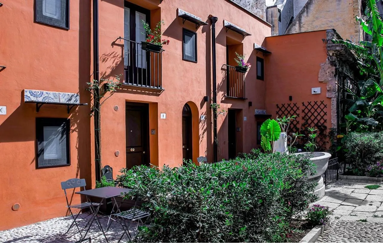 Le Casette Palazzo Ajutamicristo X Palermo Italy
